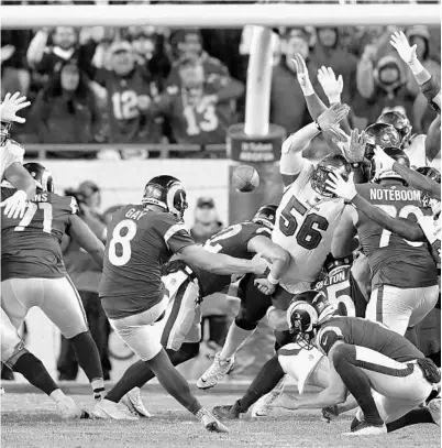  ?? JOHN RAOUX/AP ?? Matt Gay kicks a 30-yard field goal as time expires to lift the Rams over the Buccaneers 30-27 on Sunday in Tampa, Florida.