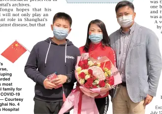  ??  ?? The hospital’s head nurse, Zhang Yuping was awarded “China’s most beautiful family for fighting COVID-19 virus.” — Courtesy of Shanghai No. 4 People’s Hospital