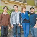  ??  ?? Presentan Arunimar, nuevo cd.