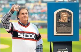  ?? BRIAN CASSELLA/CHICAGO TRIBUNE ?? Hall of Fame manager Tony LaRussa is honored before a White Sox game.