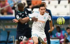  ??  ?? Thauvin pèse  buts et  passes cette saison en Ligue . Patron !