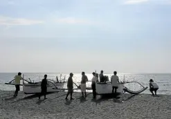  ??  ?? DISTURBING PRESENCE Fishermen from San Miguel in San Antonio town are catching fewer and fewer squids for which their village is well-known and they blame the presence of at least 20 Chinese ships in waters off Zambales for this. Defense Secretary Delfin Lorenzana says he will check this new report of a large number of Chinese ships in another part of the country’s exclusive economic zone.