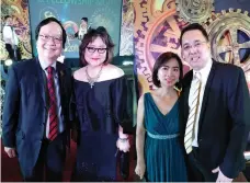  ??  ?? FRONTLINER­S. Cebu Chamber of Commerce and Industry president Antonio Chiu and immediate past president Melanie Ng. At right, Cebu Business Month chairman Benedict Que and wife Teresa.