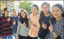  ?? DEEPAK SANSTA/HT ?? Students of IGMC Nursing College after casting their vote in Sanjauli on Thursday.