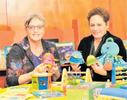  ?? Photo / Supplied ?? PAUA founder Raewyn Overton-Stuart (left) with Whanganui Regional Museum’s Lisa Reweti.