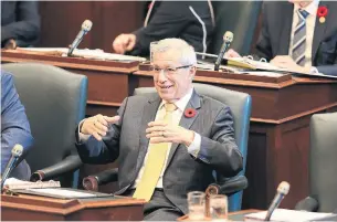  ?? RENÉ JOHNSTON TORONTO STAR ?? Ontario Finance Minister Vic Fedeli says he plans to table an autumn “mini-budget” on Nov. 15.