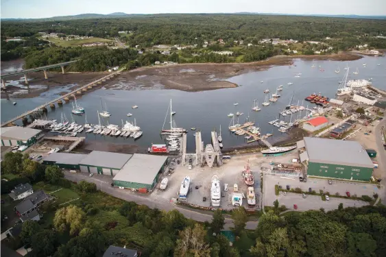  ??  ?? Top: When evaluating a boatyard, look at the general terrain; what you see can mean a lot.