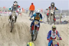  ??  ?? Todd Kellett n’a pas ménagé sa peine mais plusieurs chutes ont eu raison de ses espoirs de podium…