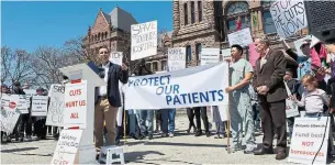  ?? JIM RANKIN TORONTO STAR FILE PHOTO ?? The Ontario Medical Associatio­n had reached a tentative labour agreement with the Liberal government in 2016 but couldn’t sell the deal to its members, Martin Regg Cohn writes.
