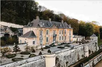  ?? Foto: Chantal Arnts ?? Das Château Neercanne bietet neben dem Sterne-Restaurant auch eine sehr gute Brasserie und neuerdings luxuriöse Zimmer.