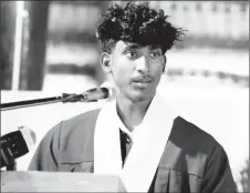  ?? (DPI photo) ?? Best graduating student Avinash Seepaul addressing his fellow graduates