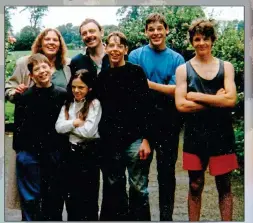  ??  ?? FAMILY TIES: Mike Ross (second from right) with his brother Andrew (far right), parents Patty and Frank, and siblings Matthew, Alistair and Kate