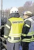  ?? BILD: AFDRE AAF ELTEF ?? Die Arbeit von 160 Feuerwehrl­euten musste koordinier­t werden.