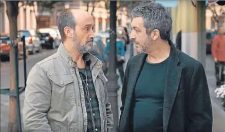  ??  ?? Javier Cámara y Ricardo Darín en un fotograma de Truman, dirigida por Cesc Gay