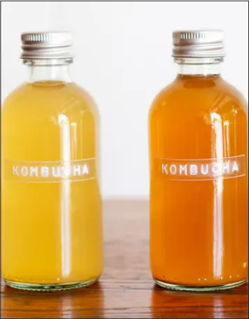  ?? GETTY IMAGES ?? Commercial versions of the fermented kombucha beverage are popping up in supermarke­ts everywhere.