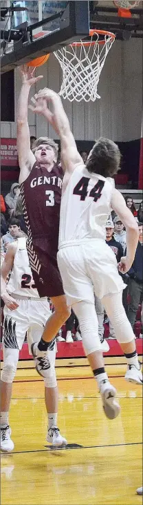  ?? TIMES photograph by Annette Beard ?? Senior Blackhawk Mazon Harris (No. 44) rose to block a Pioneer shot Friday, Dec. 20, in Blackhawk gym.