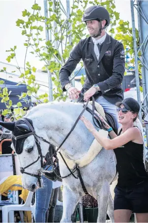  ?? PHOTO: JANE THOMPSON ?? Ready to trot . . . Dunedin equestrian Clarke Johnstone, on horse Balmoral Sensation, and Wanaka groom Lydia Beales are ready to take on the world this year.