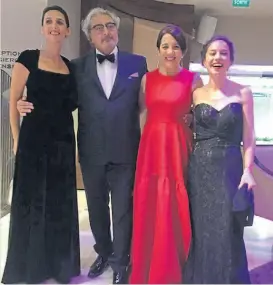  ??  ?? De gala. Pivato, Rissi, García y Atán, disfrutand­o el glamour de Cannes.