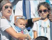  ?? UTPAAL SORKKAR ?? ▪ Argentina fans despondent after Messi’s penalty miss.