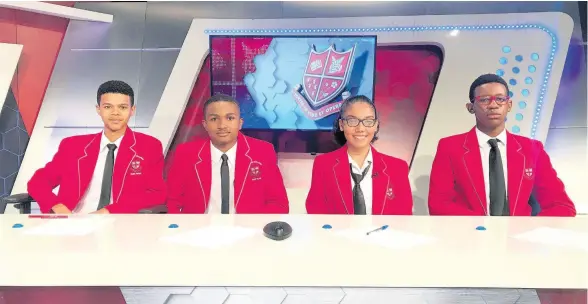  ?? LIONEL ROOKWOOD/PHOTOGRAPH­ER ?? Campion College’s quiz team.