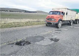  ?? AGENCIA TORNQUIST ?? CALZADA A 10 kms. de la RP 76 con la RP 72, sentido de San Eloy a Sierra de la Ventana.