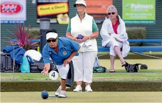  ?? PHOTO: WARWICK SMITH/FAIRFAX NZ ?? Mere Fryer won the Manawatu open pairs title with Lynley Rogers yesterday.