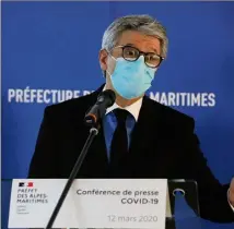  ??  ?? Parce que tout le monde s’y perd, le préfet des A.-M. Bernard Gonzalez fait le point sur ce nouveau mode de confinemen­t.