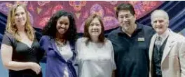  ?? —PHOTO FROMRENEN DE GUIA ?? Renen de Guia and wife Cel (second and third from right) with “Sister Act” lead actors Rebecca Mason-Wygal, Dene Hill and Kevin O’Neil