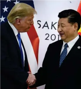  ?? AFP ?? El presidente de EE. UU. Donald Trump libra una batalla comercia contra su par chino Xi Jingping.