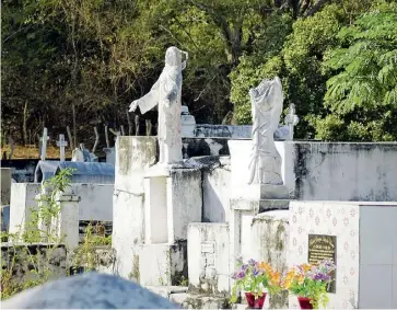  ?? FOTOS: ARCHIVO ?? Cementerio donde están los restos de las víctimas de la masacre de El Salado.