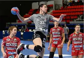  ?? (Photo PQR/L’EST Républicai­n) ?? Martina Skolkova et Nice encore battus dans ces playoffs.