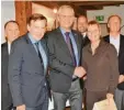  ?? Foto: Radloff ?? Bei der Jahresabsc­hlussfeier des BLSV wurden auch verdiente Mitglieder geehrt. Unser Bild zeigt (von links) Alfred Rotter, Bernd Kränzle, Dieter Greiner, Martin Sailer, Maja Jonas und Franz Xaver Kaiser.