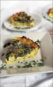  ?? PHOTO COURTESY OF JUDY MATUSKY ?? This mushroom and spinach quiche features a spaghetti squash crust.