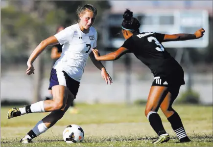  ?? Chase Stevens ?? Las Vegas Review-journal @csstevensp­hoto Centennial’s Marcella Brooks (7) moves the ball against Palo Verde’s Adrianna Serna during a game at Centennial.