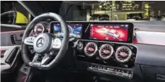  ?? DAIMLER AG ?? Ein Blick ins Innere der AMG-Variante des neuen CLA Coupé.