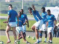  ??  ?? el merengue Olimpia no ha perdido contra motagua y eso los tiene muy tranquilos esperando mantener el invicto.