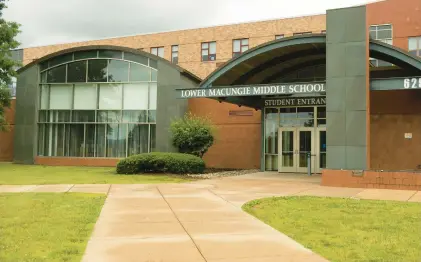  ?? KRISTEN HARRISON/THE MORNING CALL ?? Lower Macungie Middle School has been placed on the state Department of Education’s Targeted Support and Improvemen­t list.