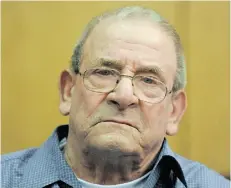  ?? M A RT I N M E I SS N E R / T H E ASS O C I AT E D P R E SS/ F I L E ?? Heinrich Boere, a former member of Adolf Hitler’s Waffen SS, sits in the dock at his 2009 trial in Aachen, Germany.