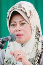  ??  ?? Datuk Seri Fatimah Abdullah