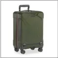 ?? BRIGGS & RILEY ?? Domestic 22” Carry-On Spinner.
