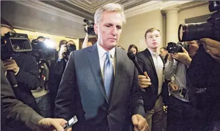  ?? Jim Lo Scalzo European Pressphoto Agency ?? KEVIN McCARTHY of Bakersfiel­d said he concluded he couldn’t unite House Republican­s after he failed to win over conservati­ves.