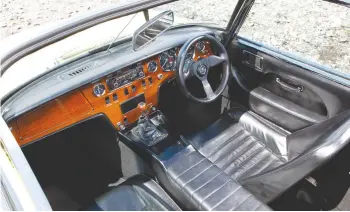  ??  ?? Basic but highly functional is the best way to describe the Elan’s neatly laid out interior.