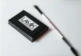  ??  ?? “CLEAN” MAKEUP: Lamik Beauty’s Celebrity Brow Kit, $55 at lamikbeaut­y.com