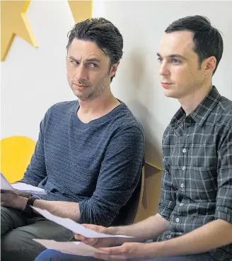  ??  ?? Zach Braff (Aidan Bloom) und Jim Parsons (Paul) in dem berührende­n und unkonventi­onellen Familienab­enteuer „Wish I Was Here“um 10.25 Uhr in ORF 1.