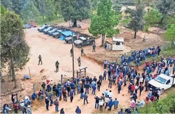  ?? ?? PROTESTAN Y piden se instale un cuartel militar en la localidad de Lindavista