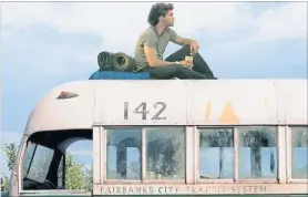  ?? [ Tobis ] ?? Christophe­r McCandless (Emile Hirsch) reiste ins Ungewisse.