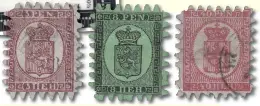  ?? ?? Left: a line perforated block of four. One corner has lined up perfectly but the others are irregular. Image courtesy of Mark Bloxham Stamps. Above: a dramatic perforatio­n on Finland stamps.