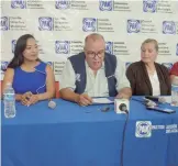  ?? SAÚL PONCE ?? Año con año se reciben menos participac­iones: Manuel Carreón.