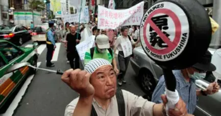  ?? EPA ?? Japanska javnost ogorčena je otvaranjem nuklearki iako japansko gospodarst­vo ovisi o njima