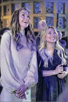  ?? Nicole Rivelli / Viacom CBS ?? Sutton Foster as Liza, left, and Hilary Duff as Kelsey perform in the Paramount+ series “Younger.”